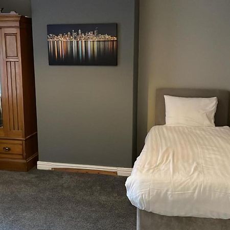 Chatsworth - Large Apartment Near Newcastle City Centre Saint Peters  Kültér fotó